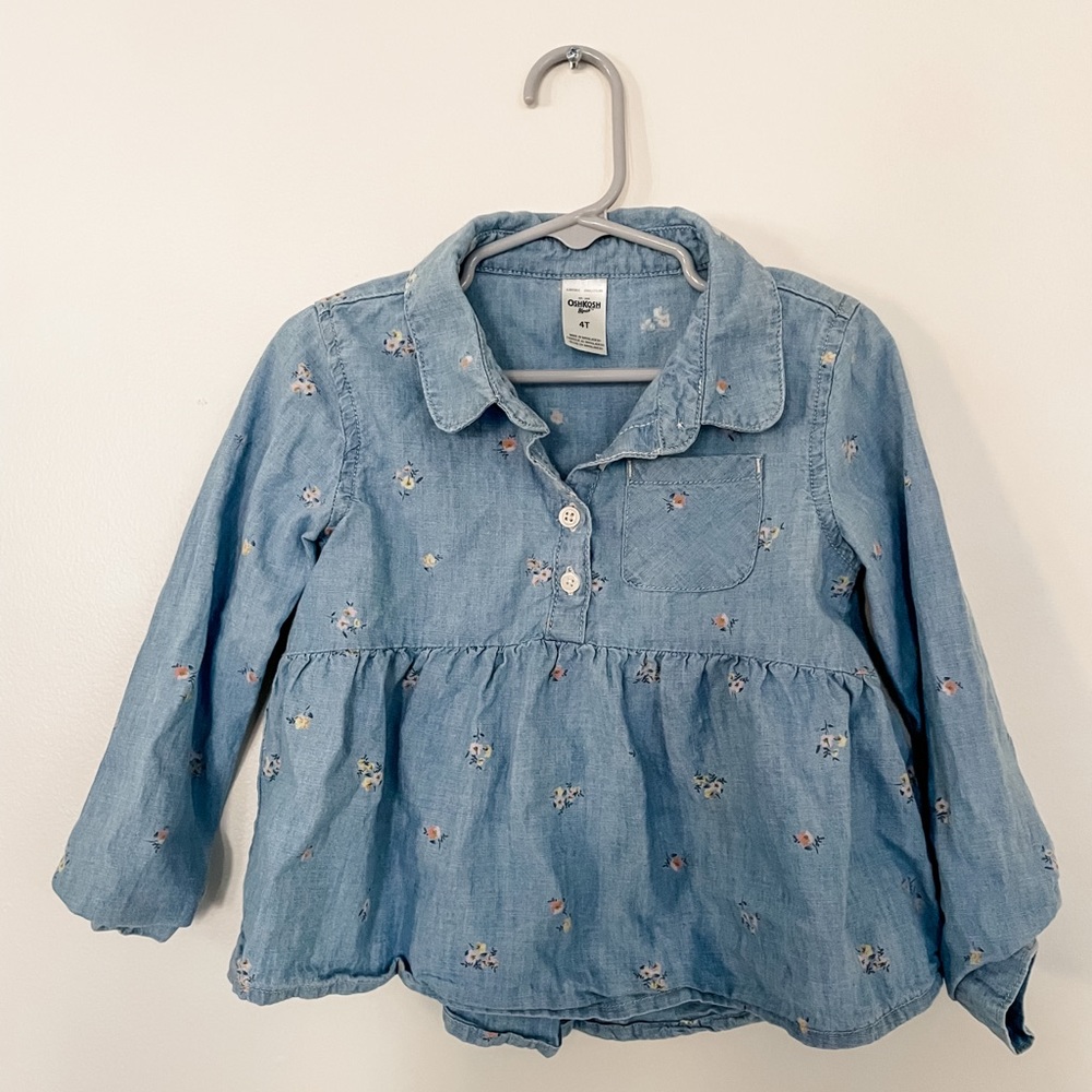 Girls 4T Floral chambray top.
